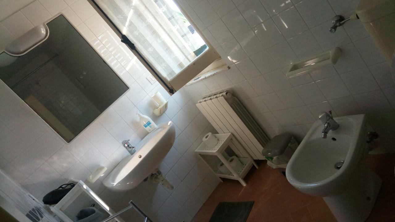Al Chiostro Guesthouse Генуя Екстер'єр фото